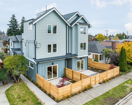 8026 24th Avenue NW Unit #B, Seattle