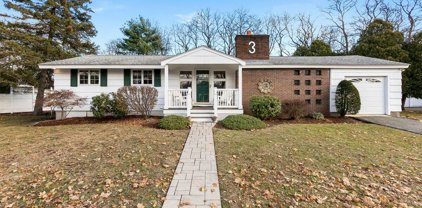 3 Hazel Street, Peabody