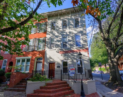 501 W Chestnut St, Lancaster