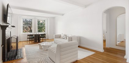 302 W 12th  Street Unit 3B, New York