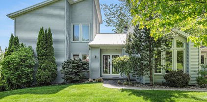 6448 Gran Via Drive NE, Rockford