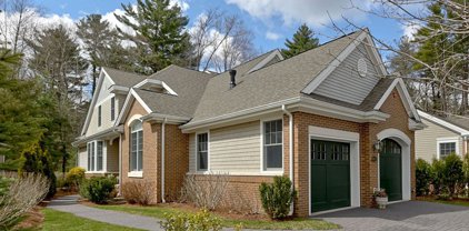615 Hayfield Lane Unit 615, Wayland