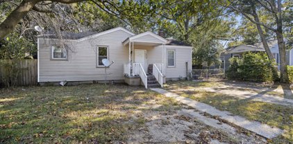 2706 Saratoga Road, North Charleston