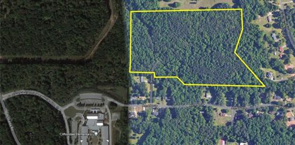 Arbor Shores Drive, South Fulton