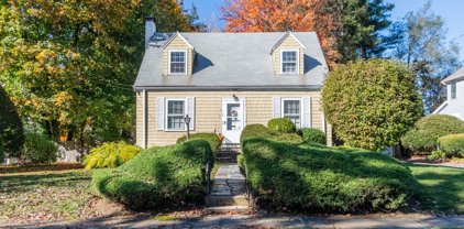 57 Mayflower Rd., Needham