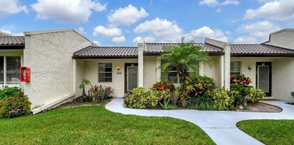 224 Lake Constance Dr, West Palm Beach