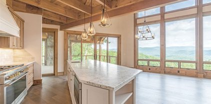 439 Red Cedar Road, Boone
