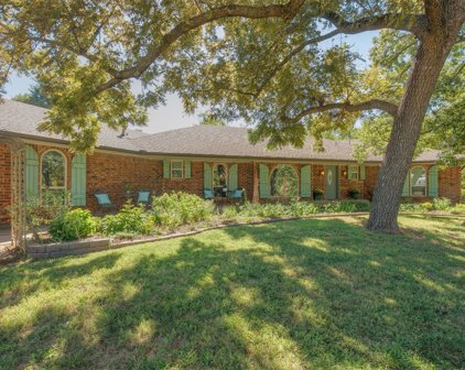 2408 Charleston Road, Edmond