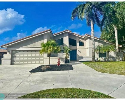 680 NW 111th Way, Coral Springs