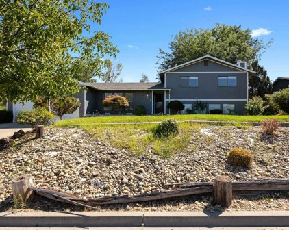 715 Rainbow, Sunnyside