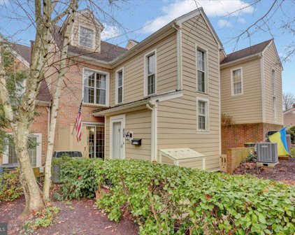 123 Medinah Dr, Reading