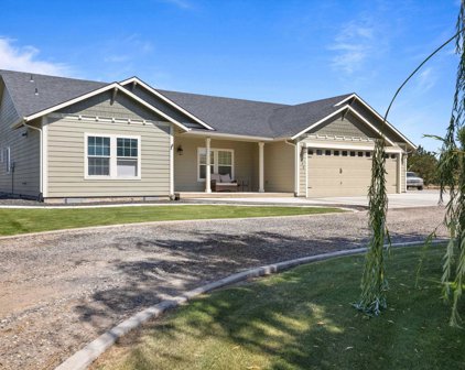 3260 E Mt. Adams View Dr., West Richland