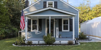 17830 Oak Ridge Dr, Hagerstown