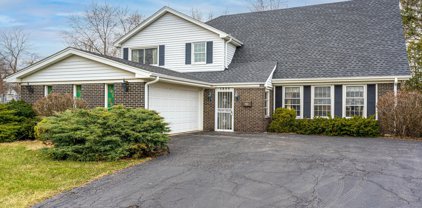 1806 N Highland Avenue, Arlington Heights