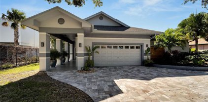 5 Treasure Lane, Treasure Island