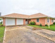 625 Kingston Drive, Yukon image