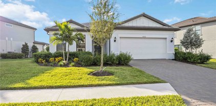 5755 Bluestar Court, Lakewood Ranch
