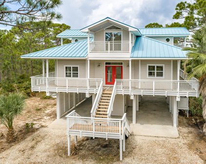 1947 Indian Harbor Rd, St. George Island