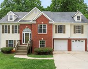 9461 Lakeview Court, Douglasville image
