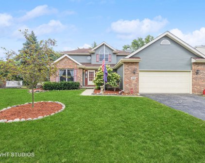 240 Burbank Avenue, Woodstock