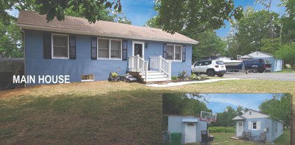 39 School Rd E, Marlboro