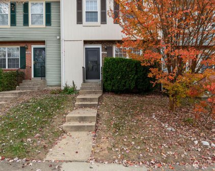 7317 Green Oak Ter, Lanham