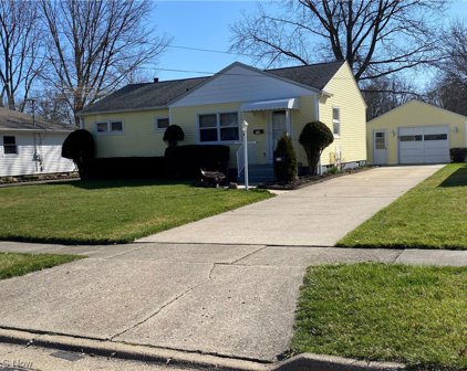 712 Maple Street, Ravenna