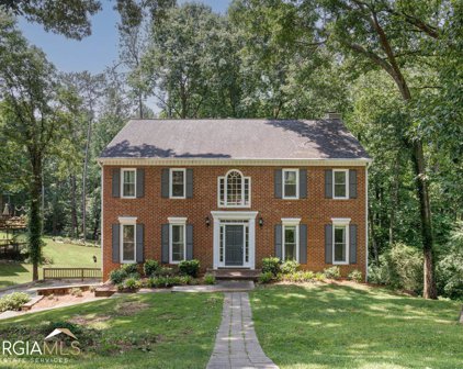 1417 Red Fox Run Sw, Lilburn