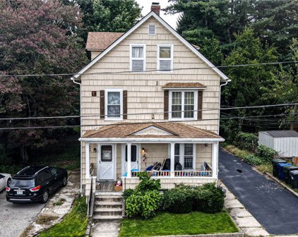109 Jenckes Street, Woonsocket