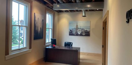 16 W Market St, West Chester