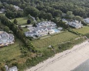 835 Sea View Avenue, Osterville image