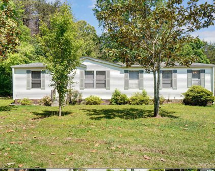 3572 Woodstream  Drive, Maiden