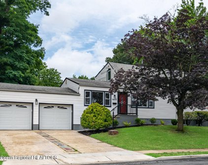 15 Virginia Avenue, Hazlet
