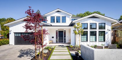 1747 Greenwood AVE, San Carlos