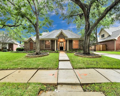 6607 Cypress Village Drive, Sugar Land