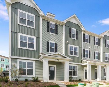 1582 Albany Street, Grayslake