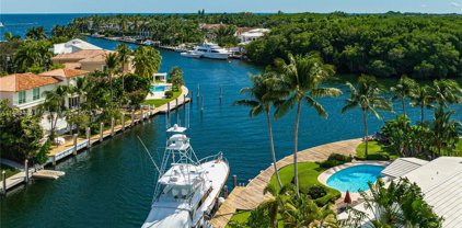 6941 Sunrise Ct, Coral Gables
