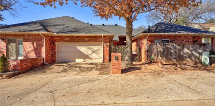 1909 Windhill Avenue, Edmond