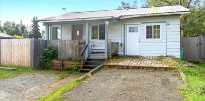 1906 McKinley Avenue, Anchorage
