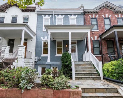 616 6th St Ne, Washington