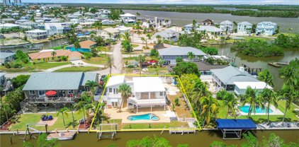 292 Sterling Avenue, Fort Myers Beach