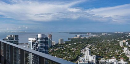 1000 Brickell Plz Unit #UPH6204, Miami