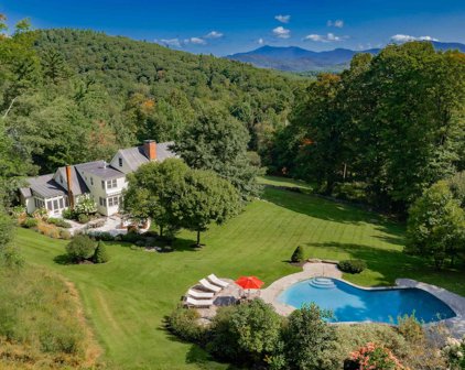 679 Old County Lane, Richmond