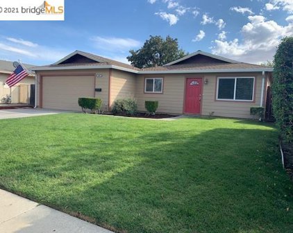 378 Collette Ct, Brentwood