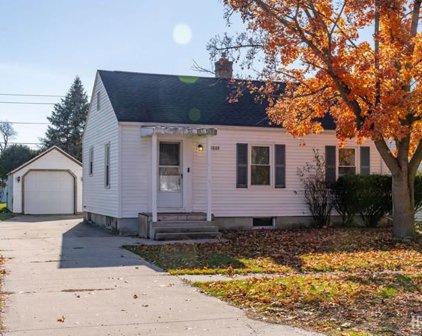 19884 Detroit Avenue, South Bend