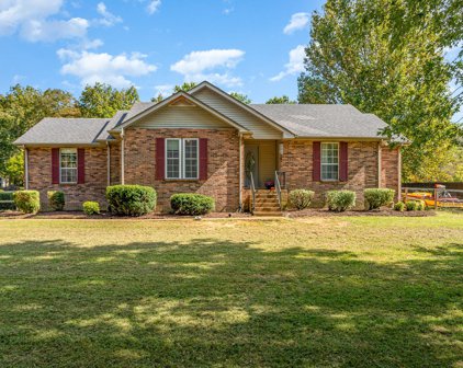 704 Silver Springs Dr, Mount Juliet
