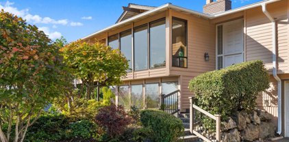 14010 Somerset Boulevard SE, Bellevue