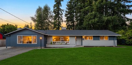 7318 NE 145th Place, Kenmore