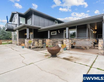11364 James Way Dr, Aumsville