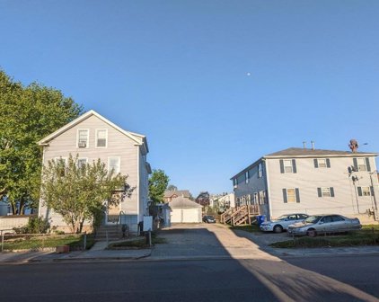 76-78 Arlington Ave, Warren
